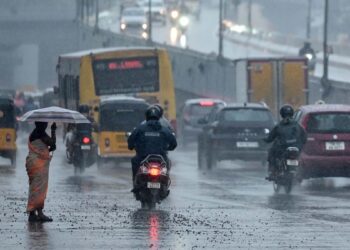 Heavy rain in 13 districts of Tamilnadu